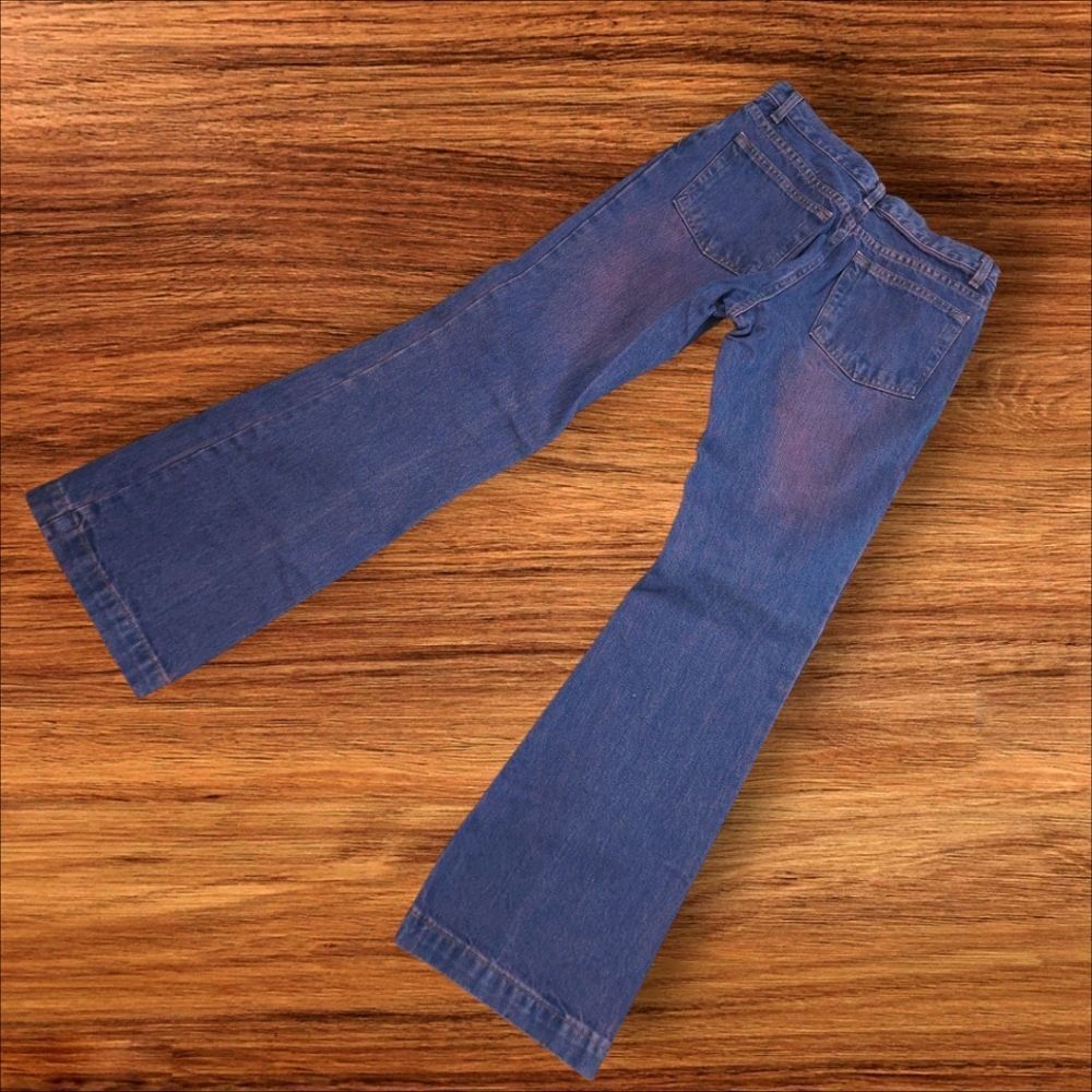 GAP Long and Lean Red Tinted Dark Denim Bootcut Jeans - Picture 4 of 6